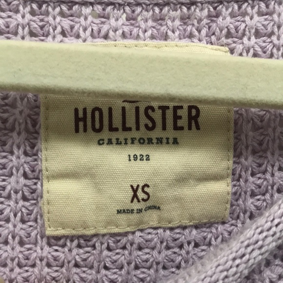 Hollister lavender long sleeve top - Picture 3 of 3